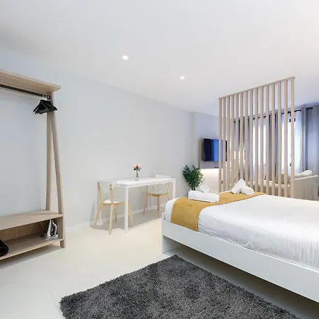 Apartment Elegante Y Luminoso En - Apto 3 By *