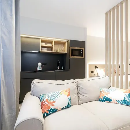 Elegante Y Luminoso En - Apto 3 By Apartment *