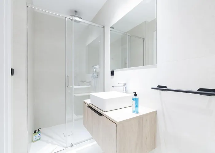 Elegante Y Luminoso En - Apto 3 By Apartmán