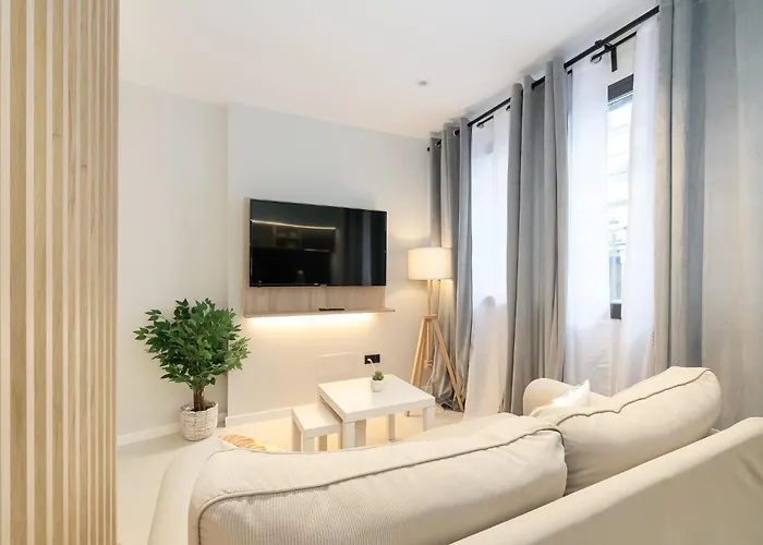 Apartmán Elegante Y Luminoso En - Apto 3 By *