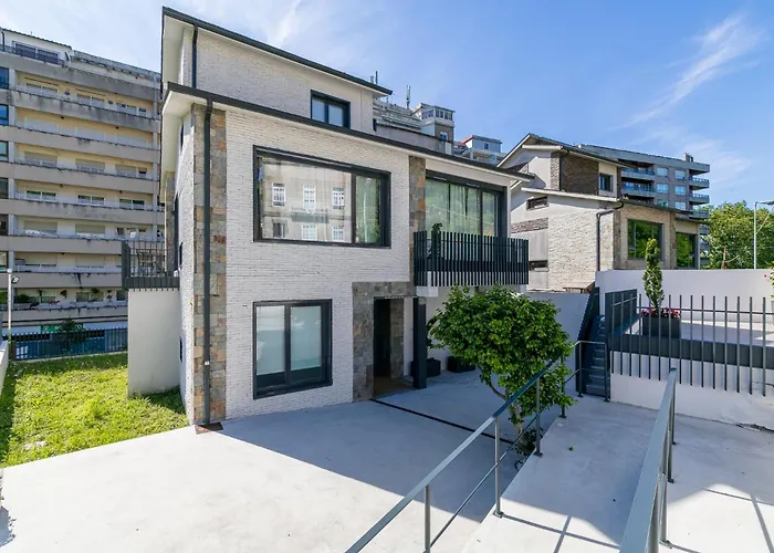 Elegante Y Luminoso En - Apto 3 By * Vigo